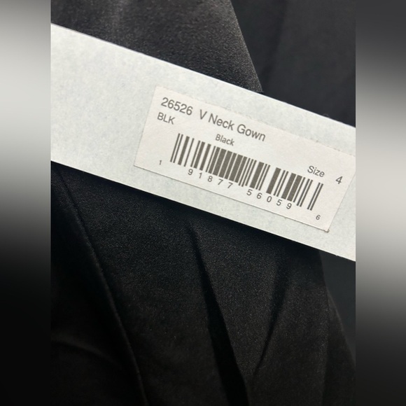 Mac Duggal 26526 Draped Beaded Sleeve V-Neck Cocktail Dress - Picture 8 of 8